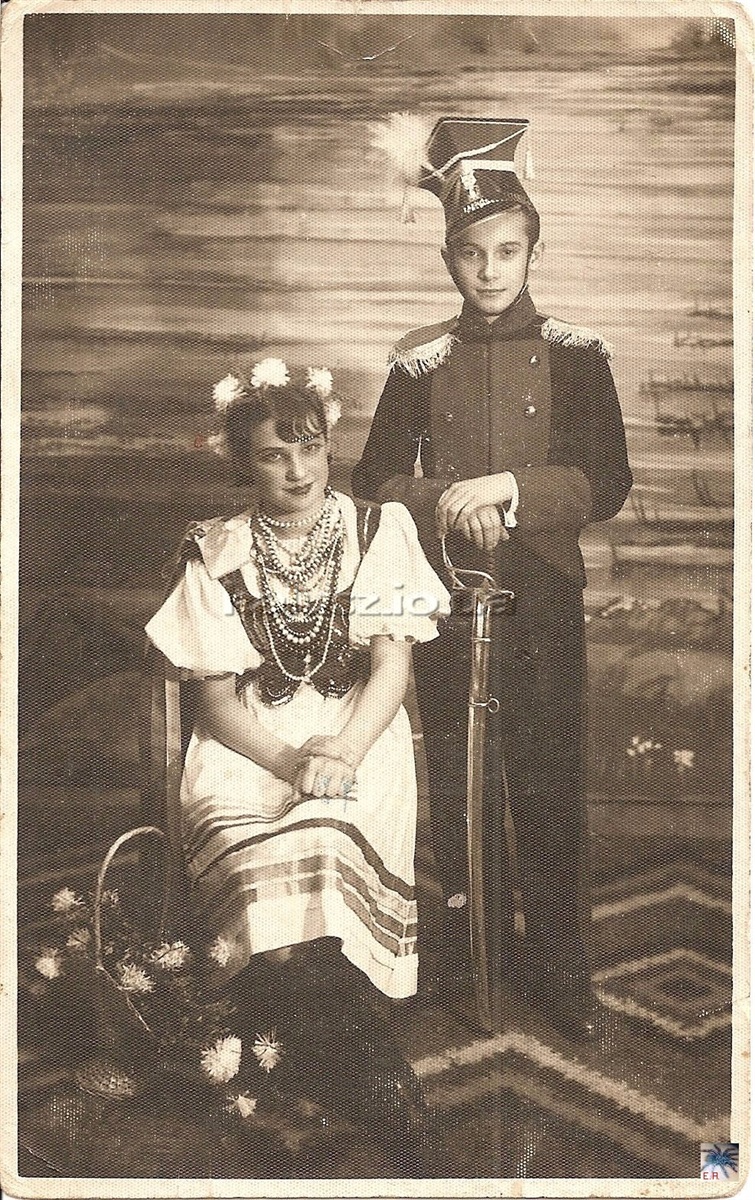 Світлина з фотоательє Возняка