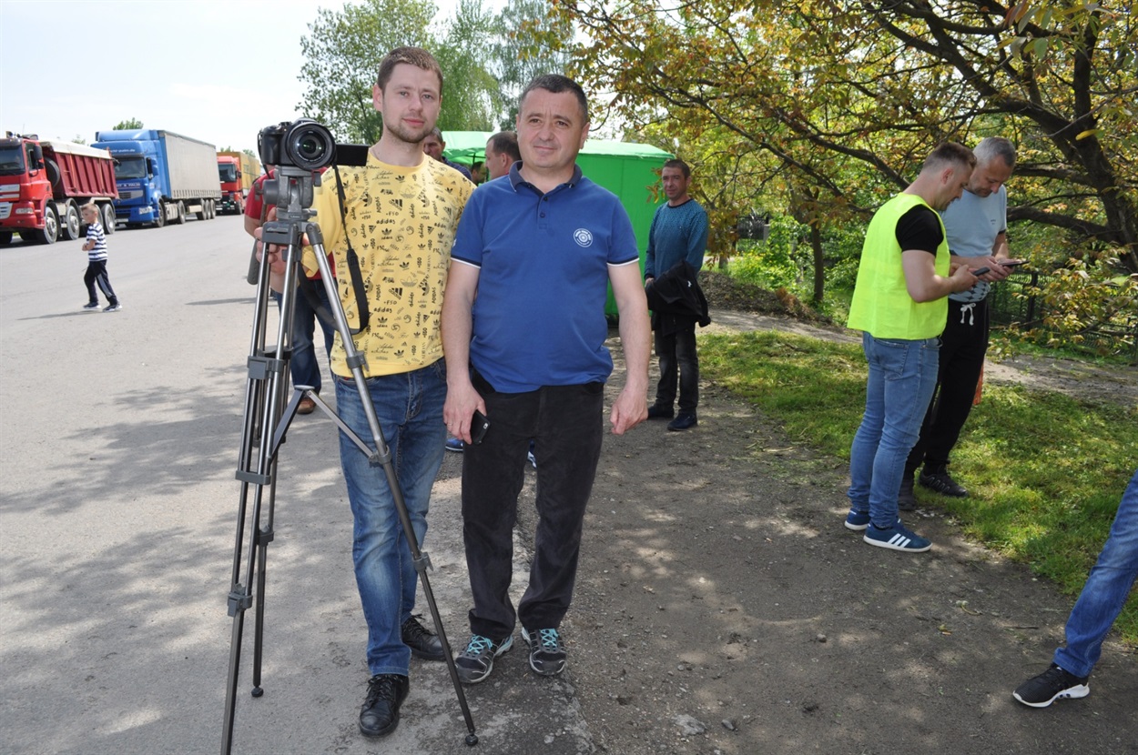 Представники новоутвореної громадської організації "Хочемо змін" 